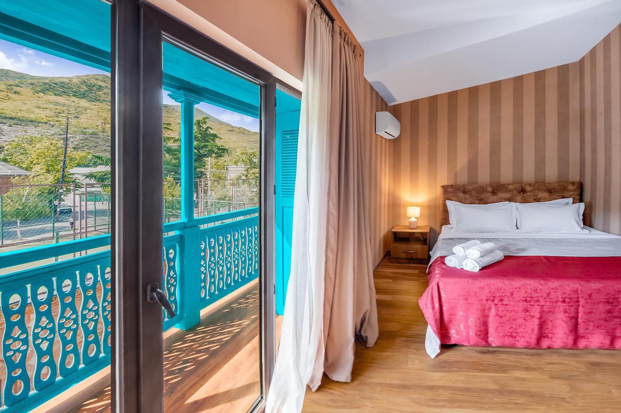 Dzvel Ubanshi Hotel Gori Ngoại thất bức ảnh