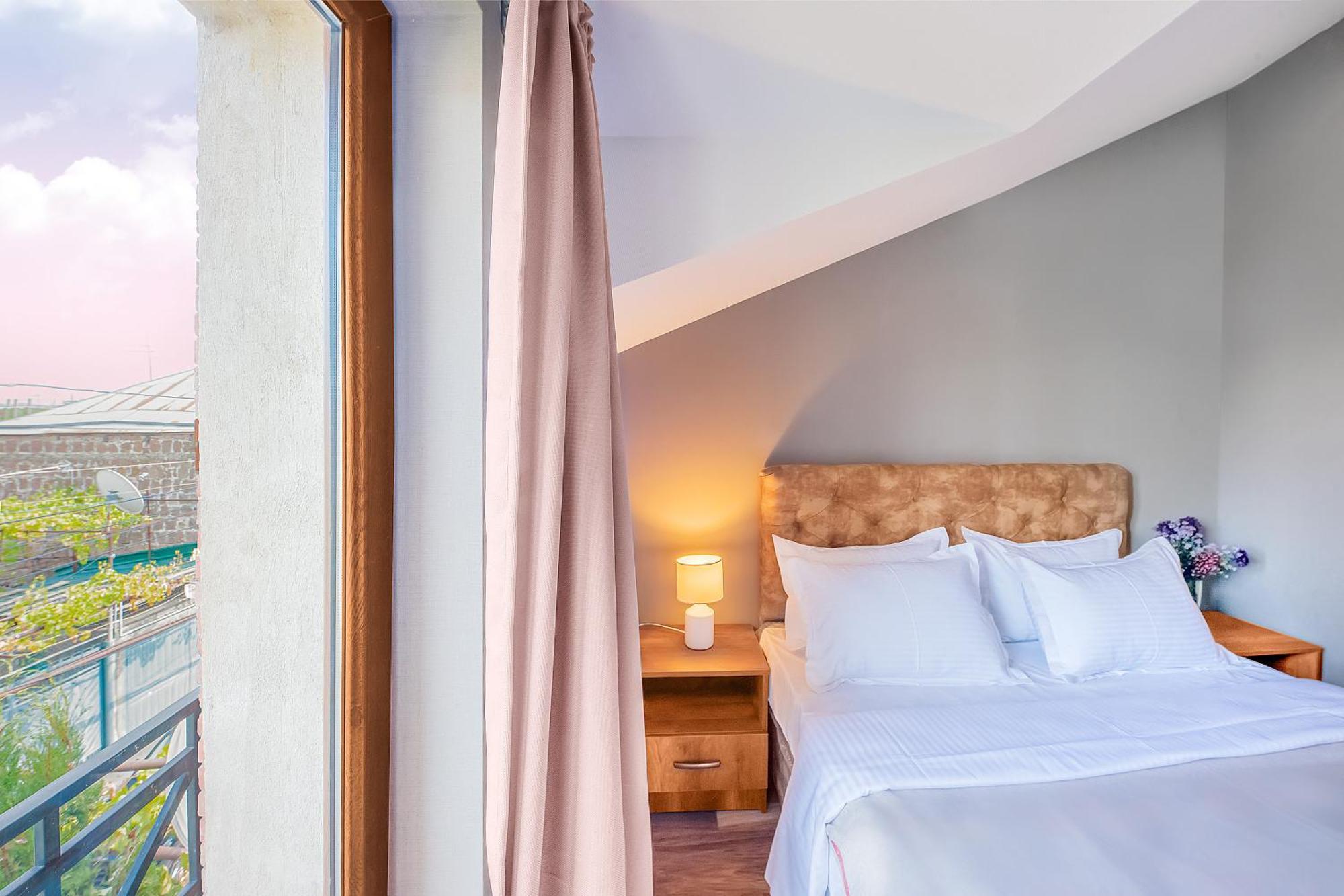 Dzvel Ubanshi Hotel Gori Ngoại thất bức ảnh