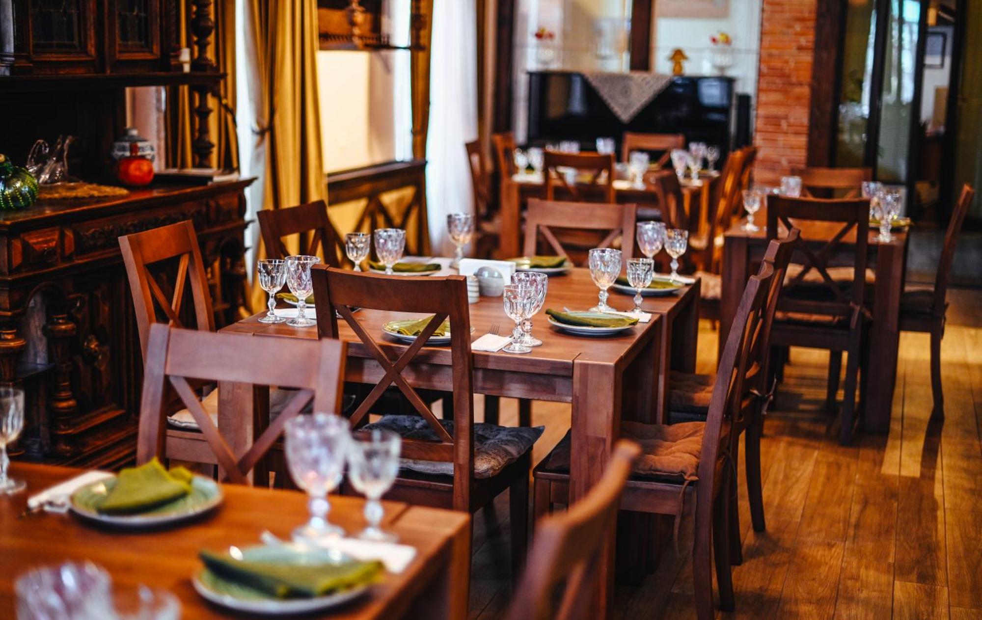 Dzvel Ubanshi Hotel Gori Ngoại thất bức ảnh